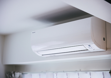 壁掛けエアコン